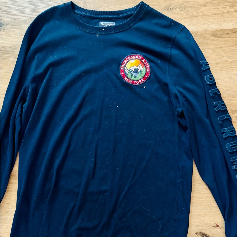 Abercrombie Men’s Navy Long-Sleeve Y2K Logo Tee